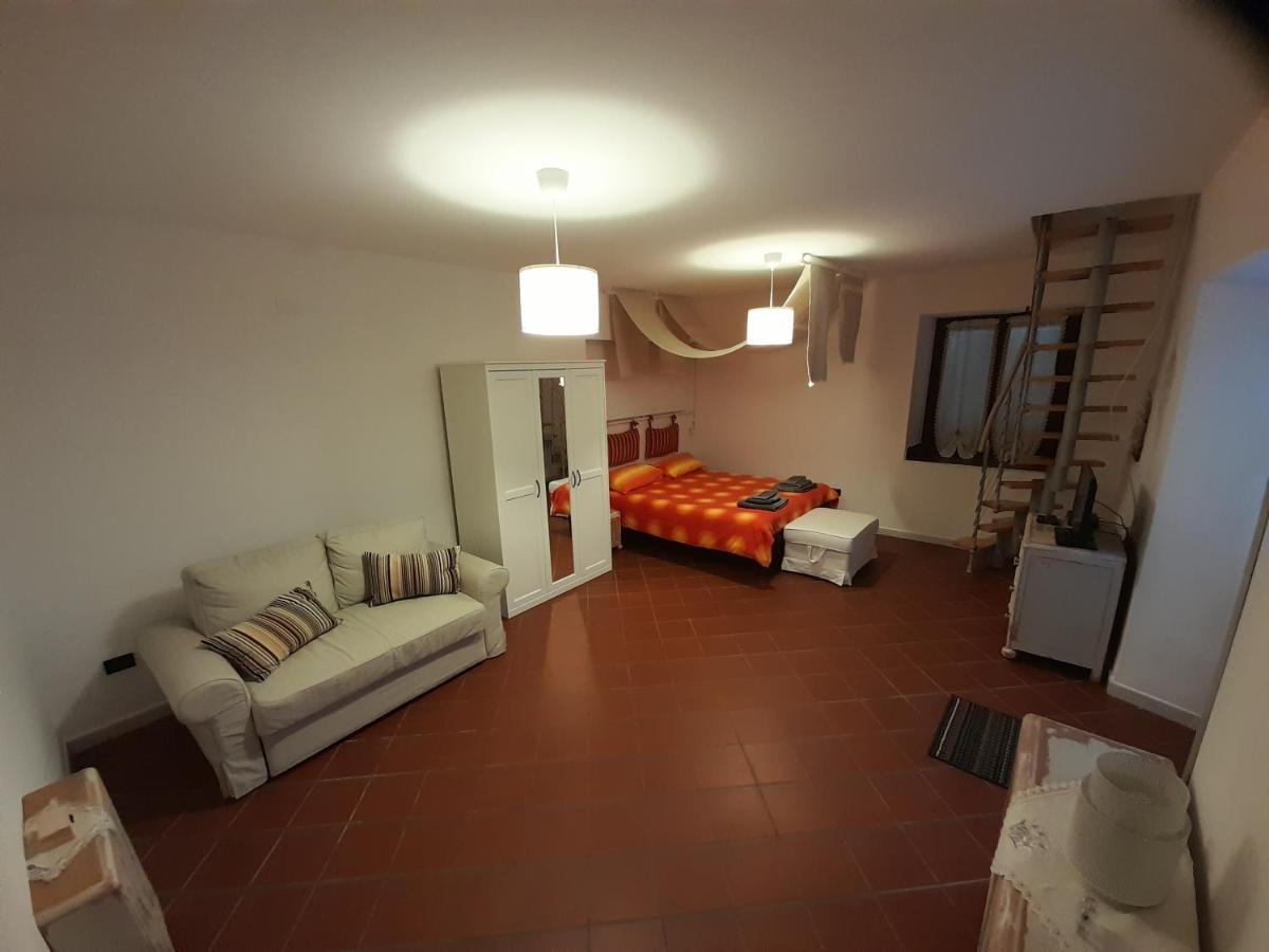 Il Sogno Di Bea Apartment Terni Bagian luar foto